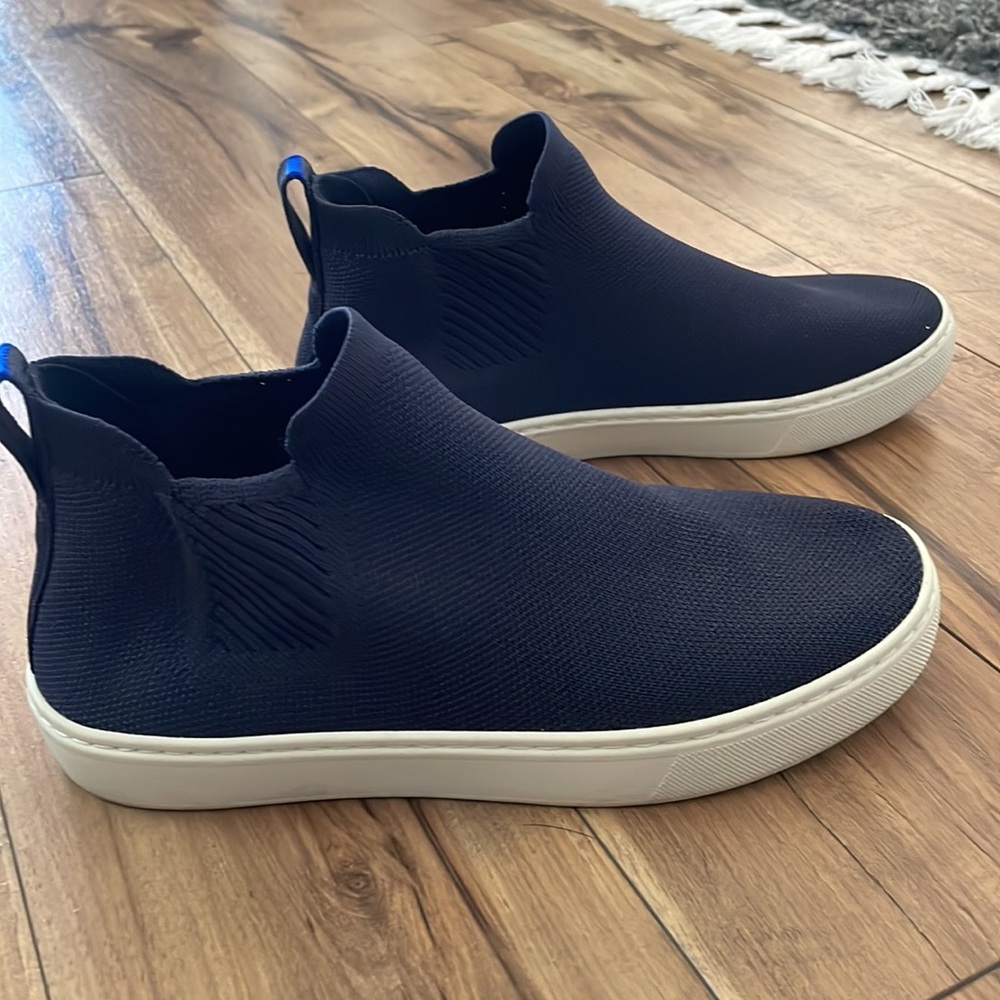 Rothy’s navy boot 6.5